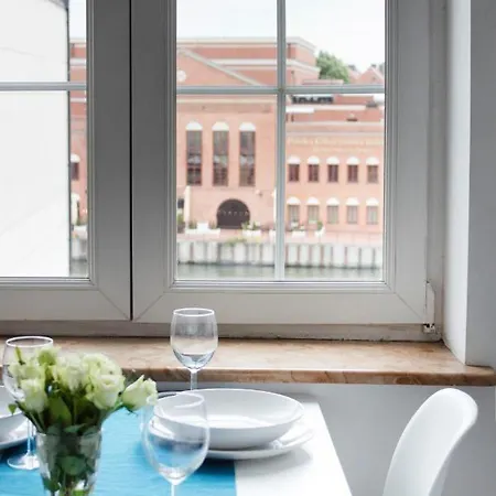 Targ Na Starym Miescie Z Widokiem Na Rzeke Free Parking Lejlighed Gdańsk