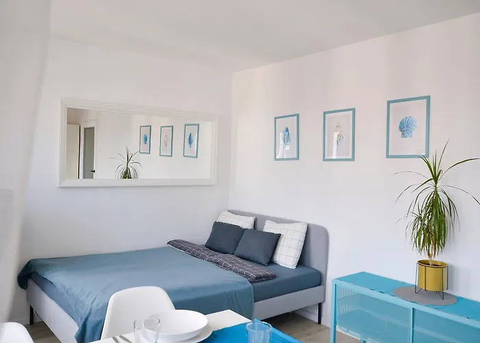 Apartman Targ Na Starym Miescie Z Widokiem Na Rzeke Free Parking