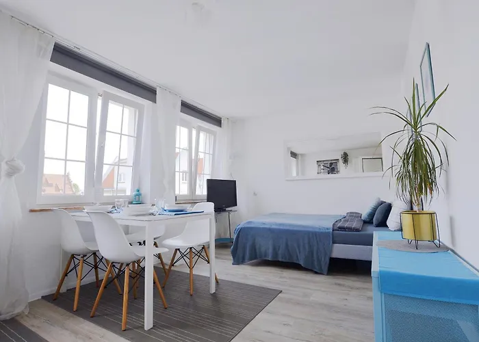 Apartman Targ Na Starym Miescie Z Widokiem Na Rzeke Free Parking