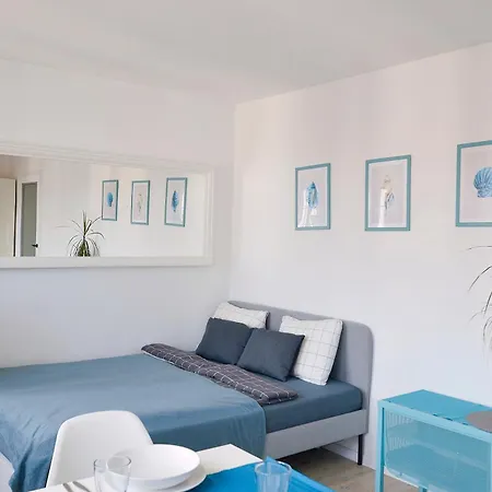 Appartement Targ Na Starym Miescie Z Widokiem Na Rzeke Free Parking